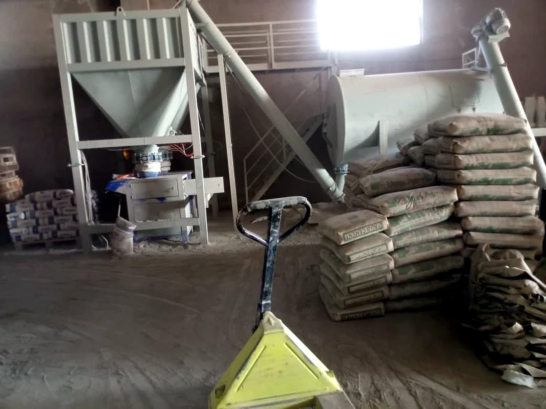 Mixing and packing line