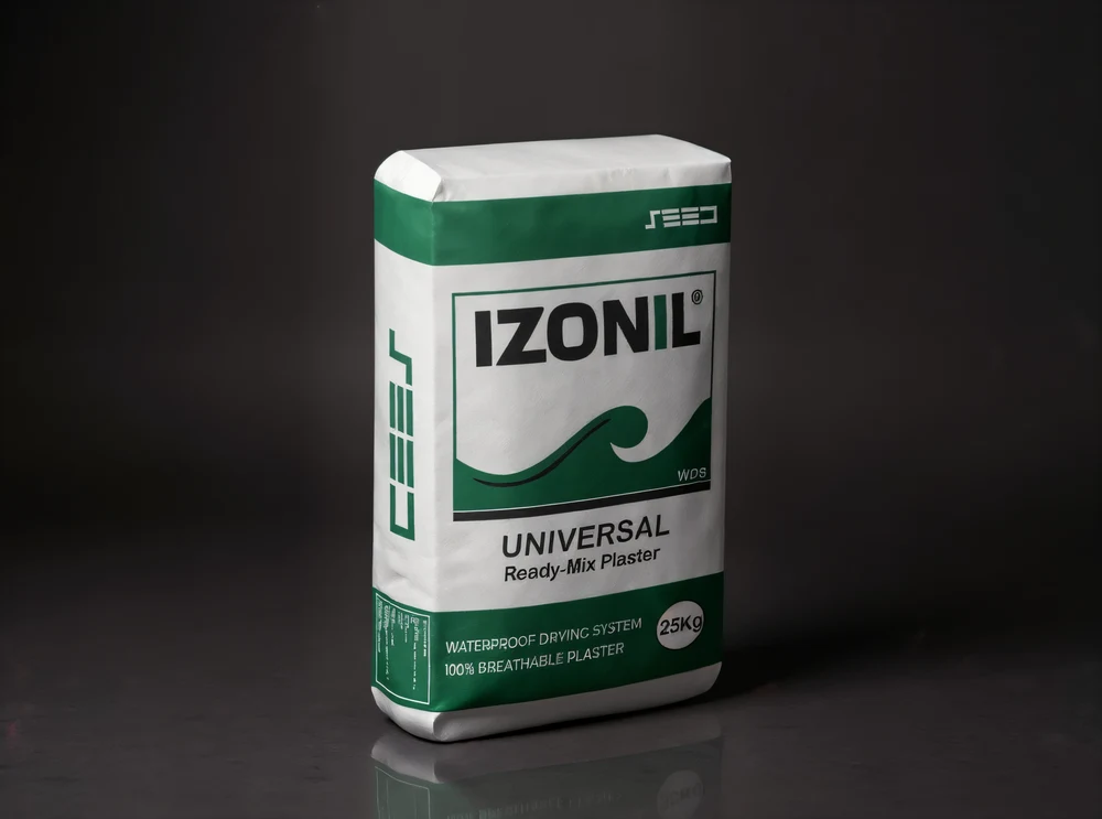 IZONIL Universal 25kg ready-mix plaster bag, studio shot